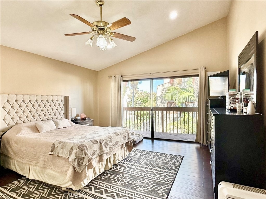 10651 Bell Street - Photo 8