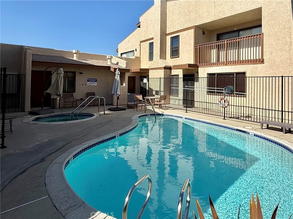 10651 Bell Street - Photo 18
