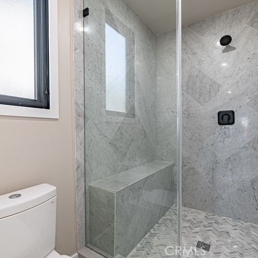 32 Dauphin - Photo 35