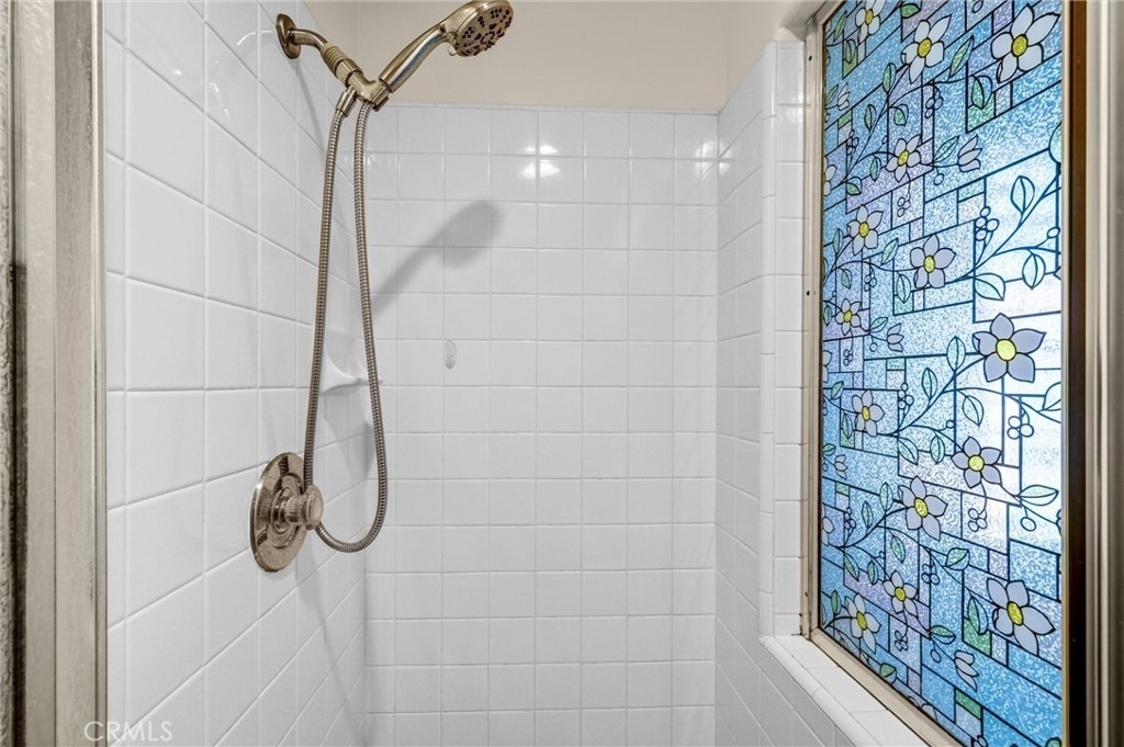 2316 Cascade - Photo 18