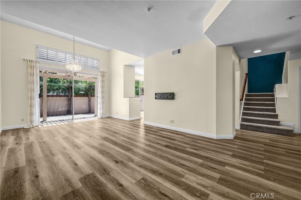 2316 Cascade - Photo 2