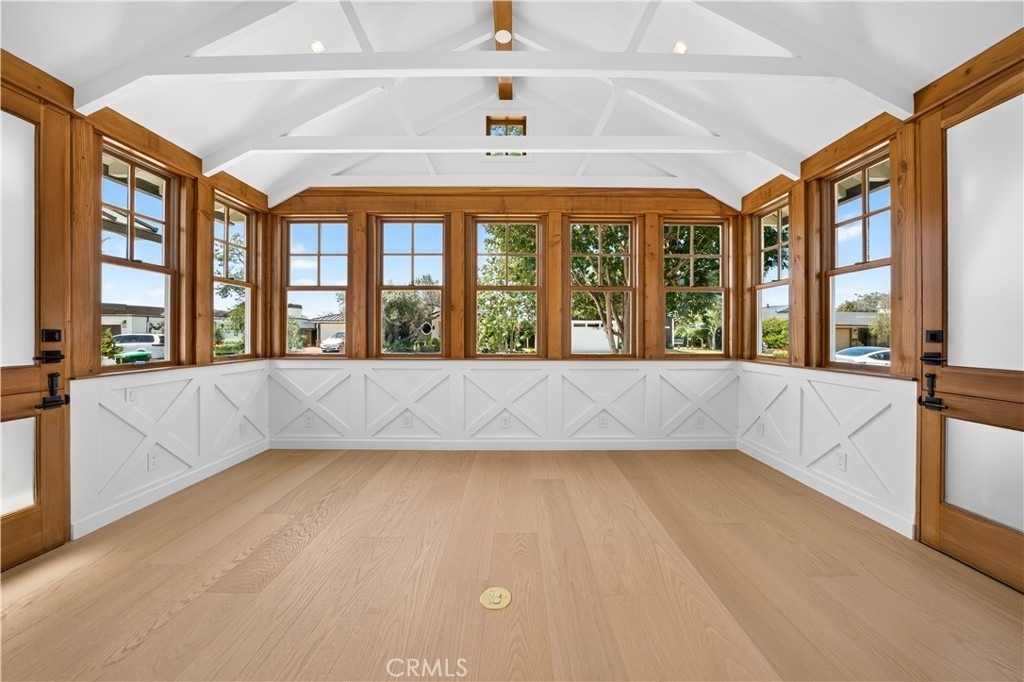 1312 Santanella - Photo 21