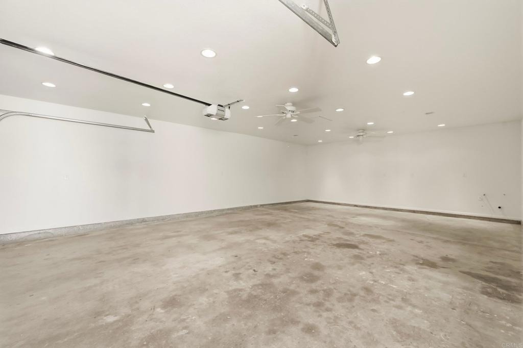 1677 Sandos Street - Photo 31