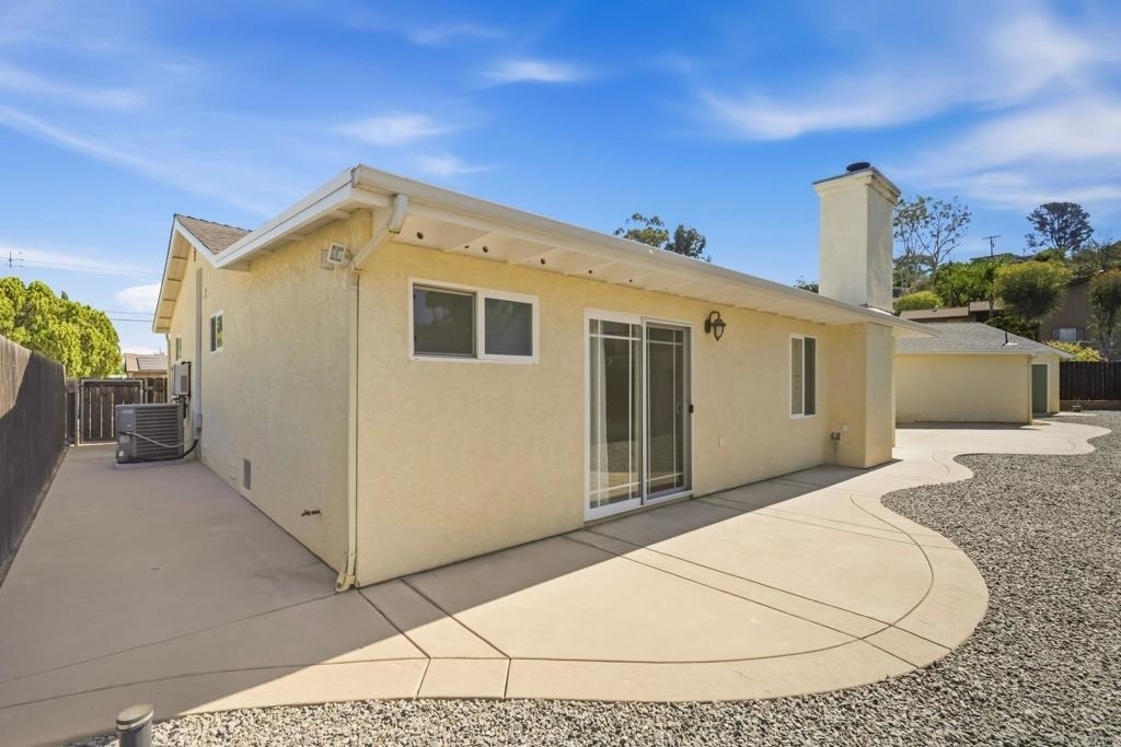 1677 Sandos Street - Photo 8