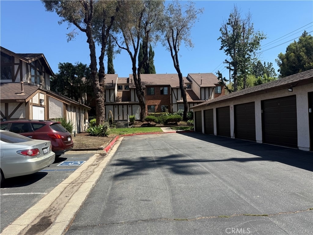 1004 S Mountain - Photo 12