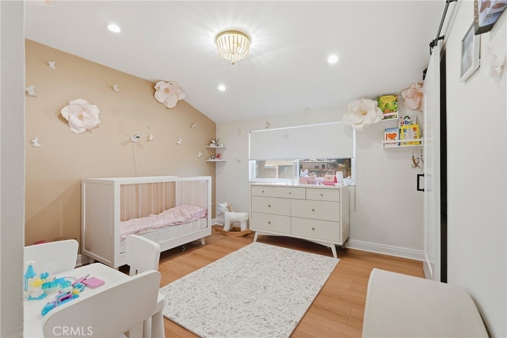 4563 Hempstead St - Photo 15