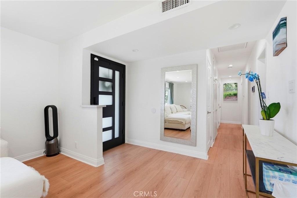 4563 Hempstead St - Photo 5