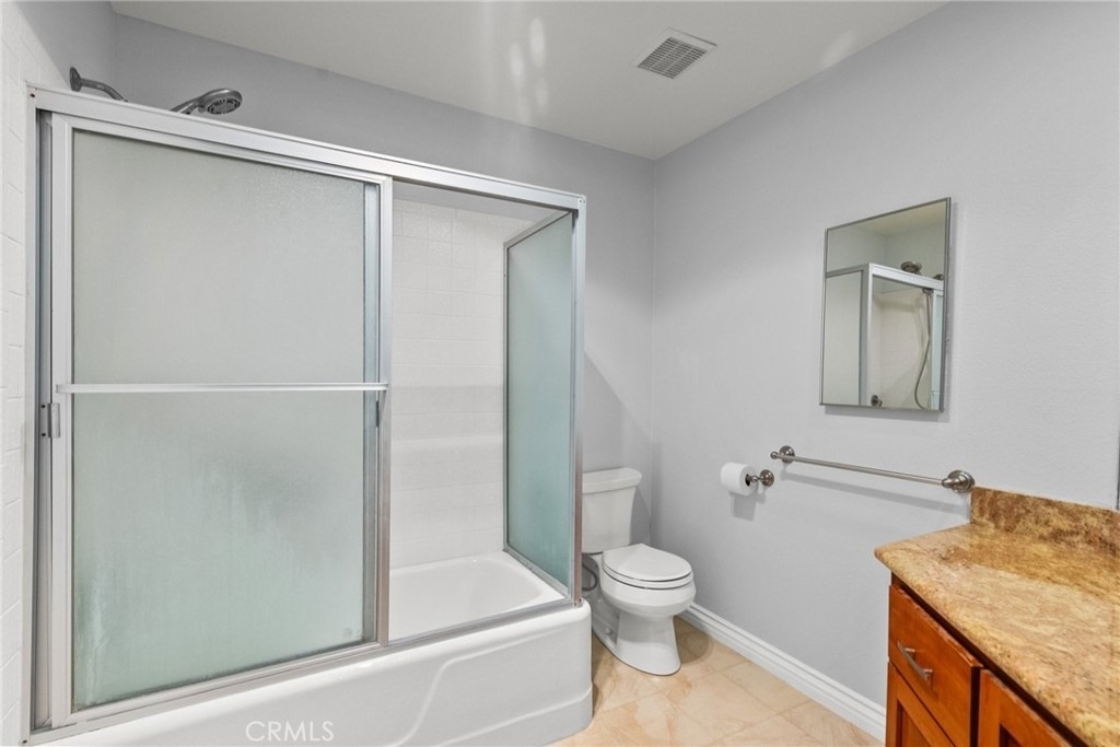 330 W California - Photo 26