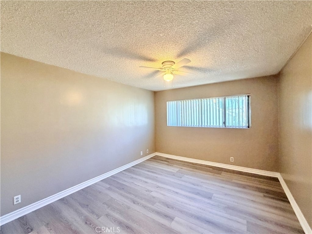 448 Terry Way - Photo 6