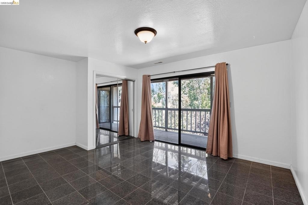 525 Hampton Ave - Photo 22