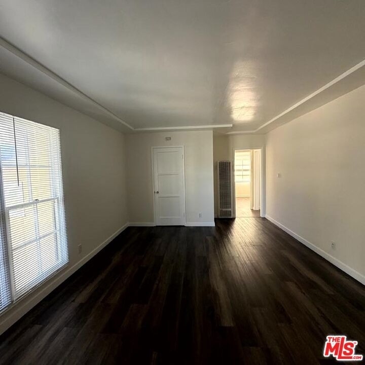 5113 W 20th Street - Photo 5