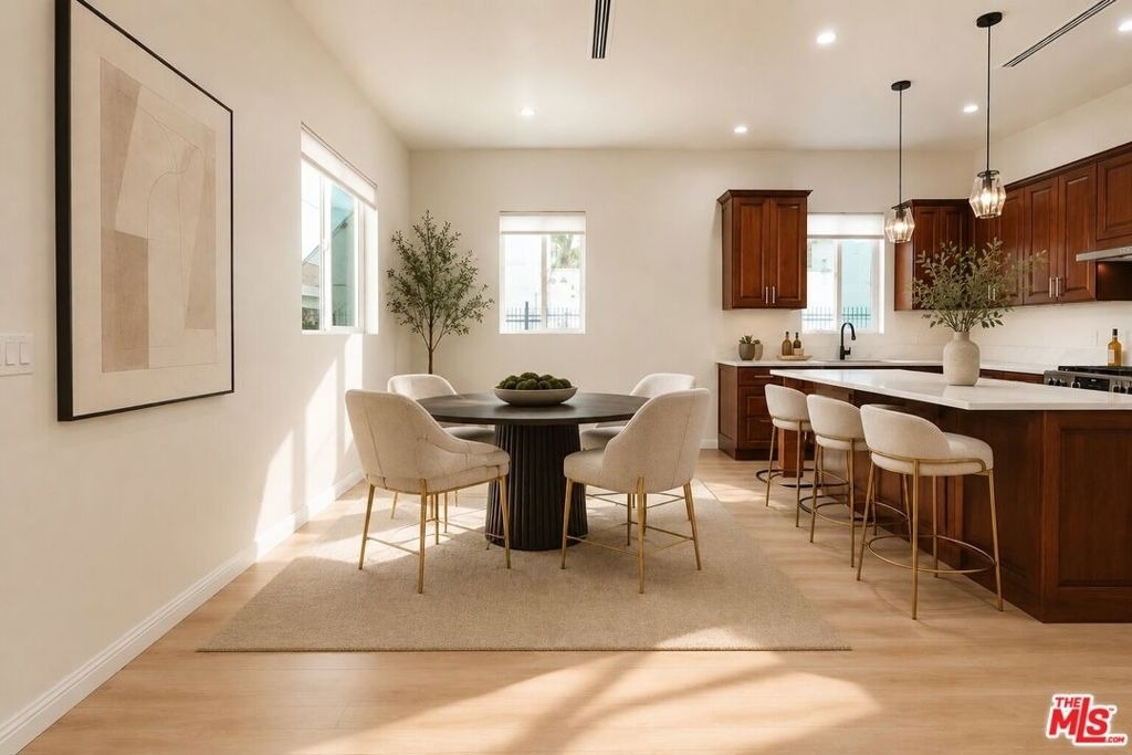 3765 Globe Avenue - Photo 3