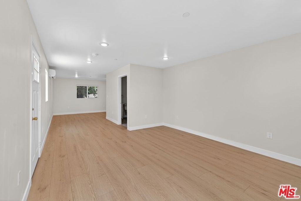 3436 Hunter Street - Photo 18