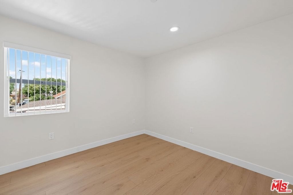 3436 Hunter Street - Photo 13