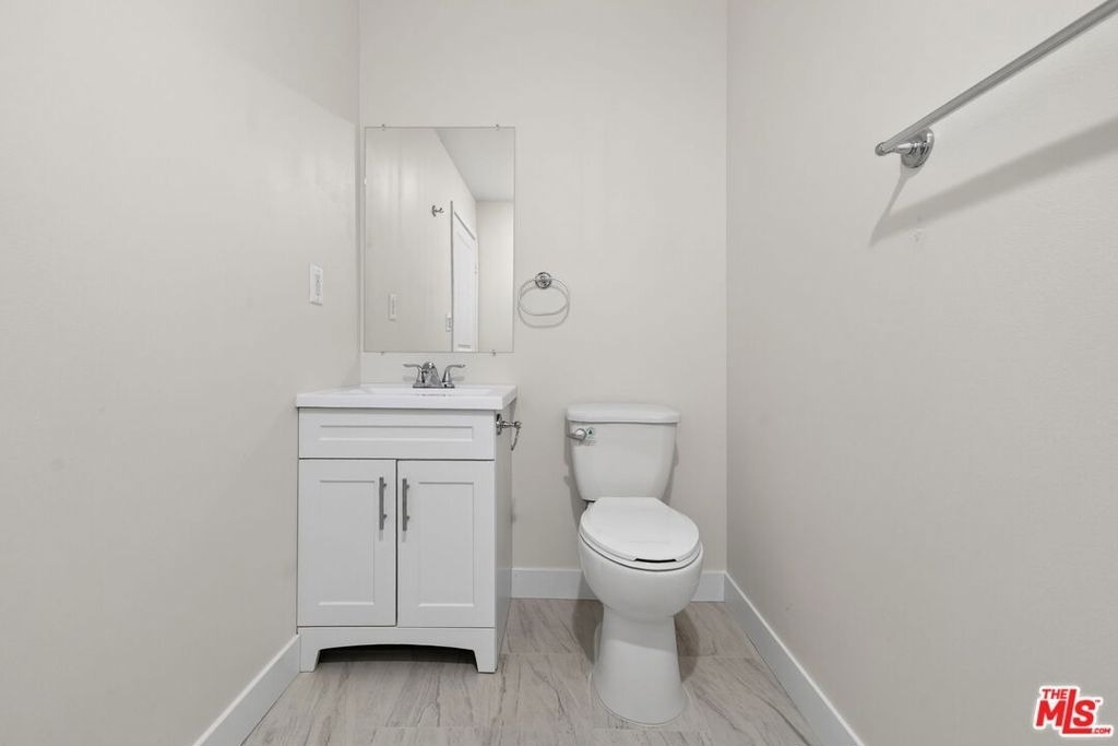3436 Hunter Street - Photo 11