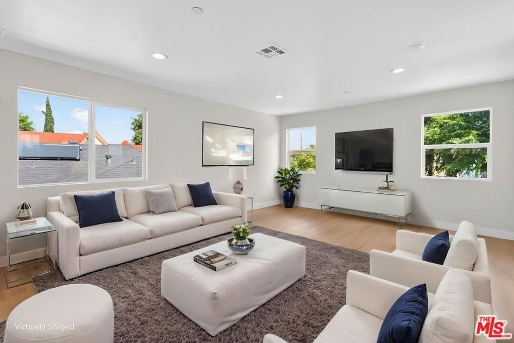 3436 Hunter Street - Photo 1