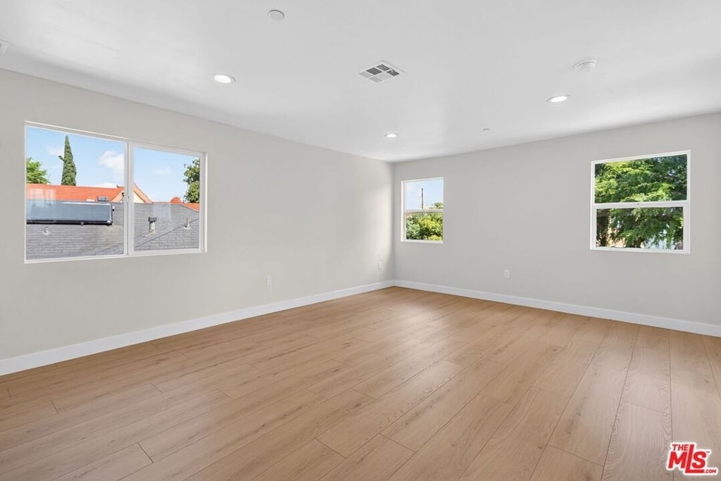 3436 Hunter Street - Photo 20