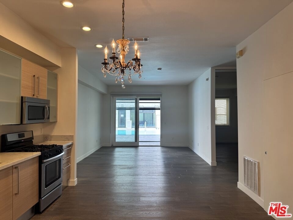 1234 Wilshire Boulevard - Photo 14