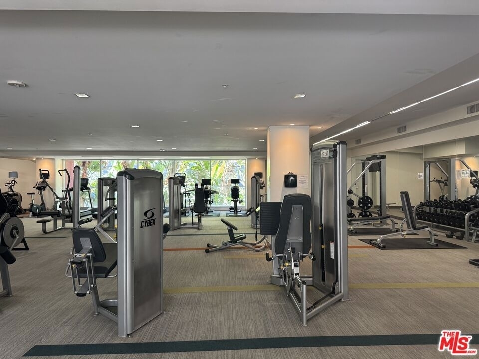 1234 Wilshire Boulevard - Photo 10
