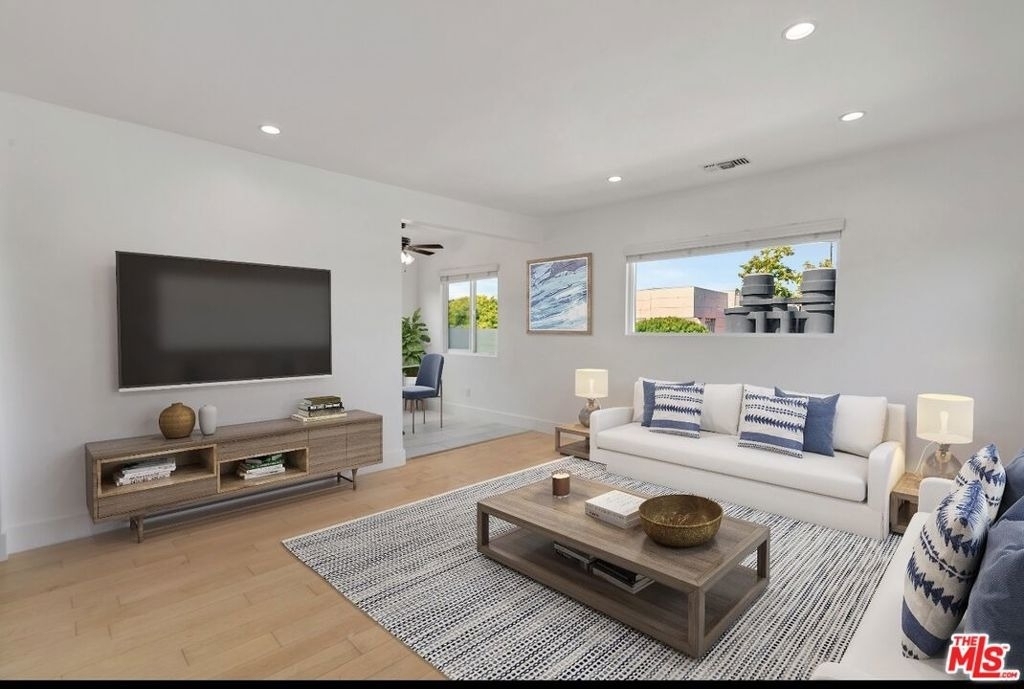 119 Paloma Avenue - Photo 3