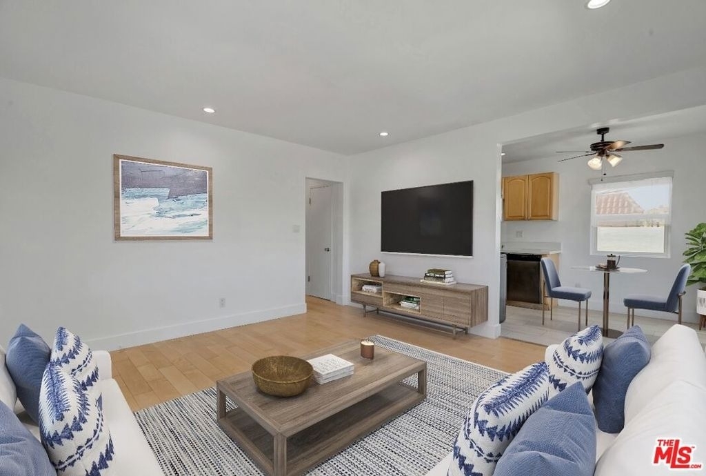 119 Paloma Avenue - Photo 5