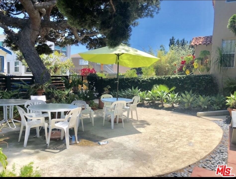 119 Paloma Avenue - Photo 14