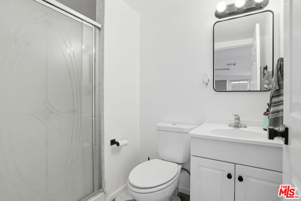4958 Canoga Avenue - Photo 15