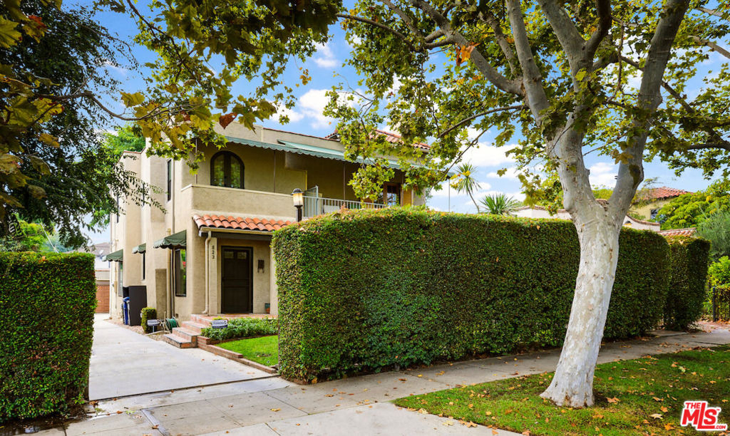 823 N Harper Avenue - Photo 21