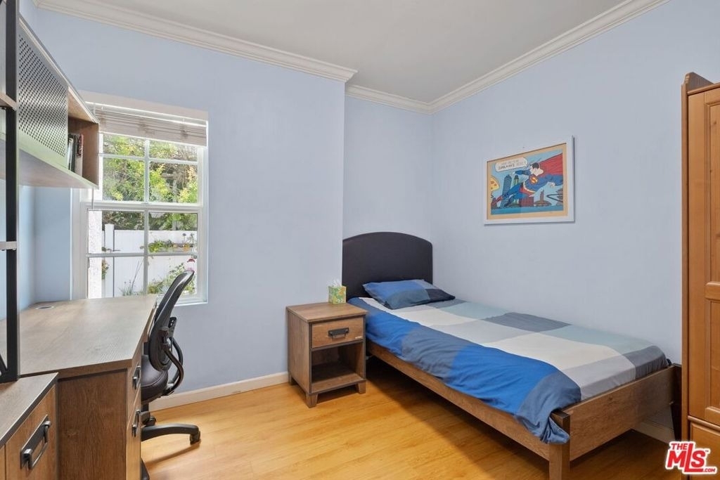 471 S Clark Drive - Photo 18