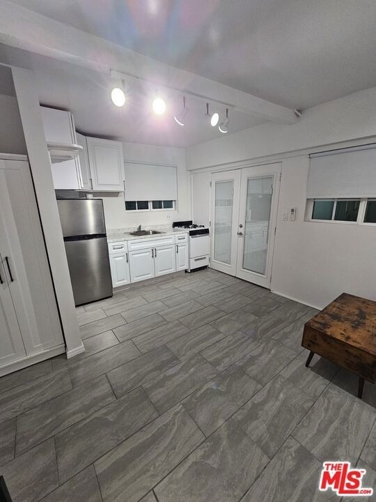 471 S Clark Drive - Photo 31