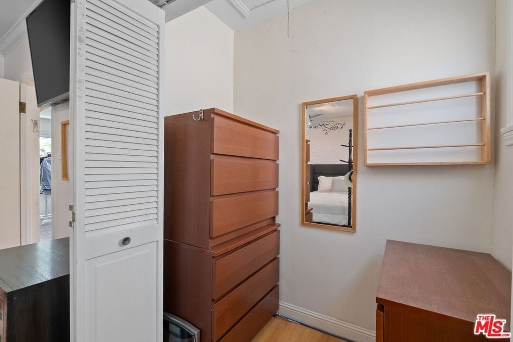 471 S Clark Drive - Photo 14