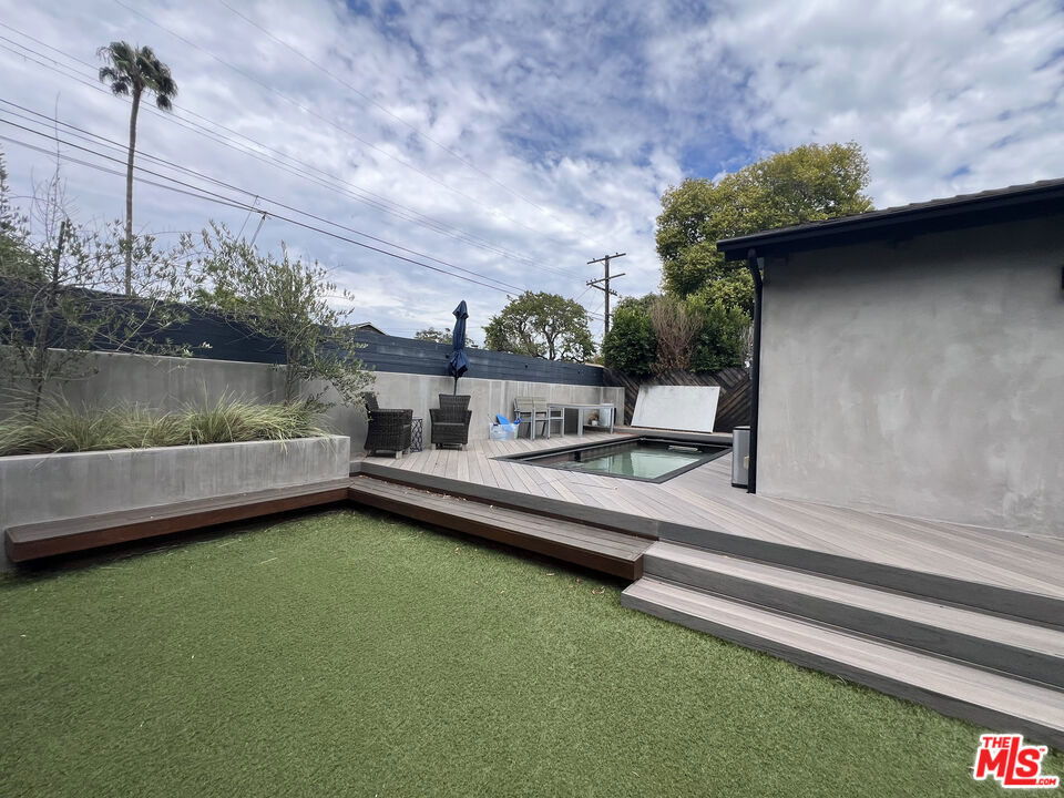 3350 Mclaughlin Avenue - Photo 15