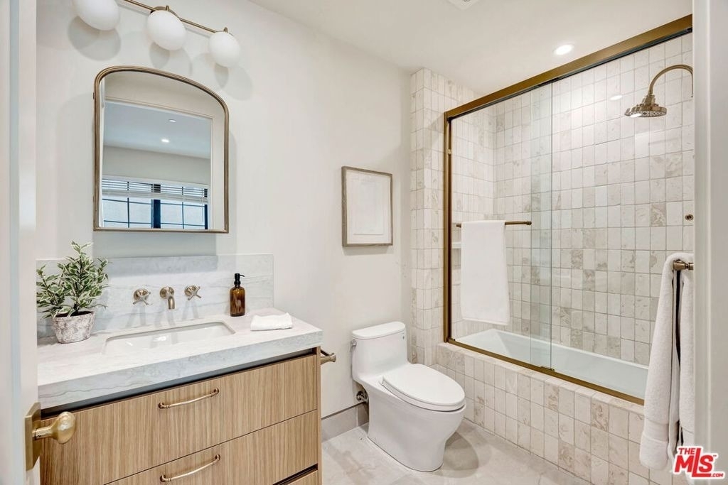 652 Huntley Drive - Photo 32