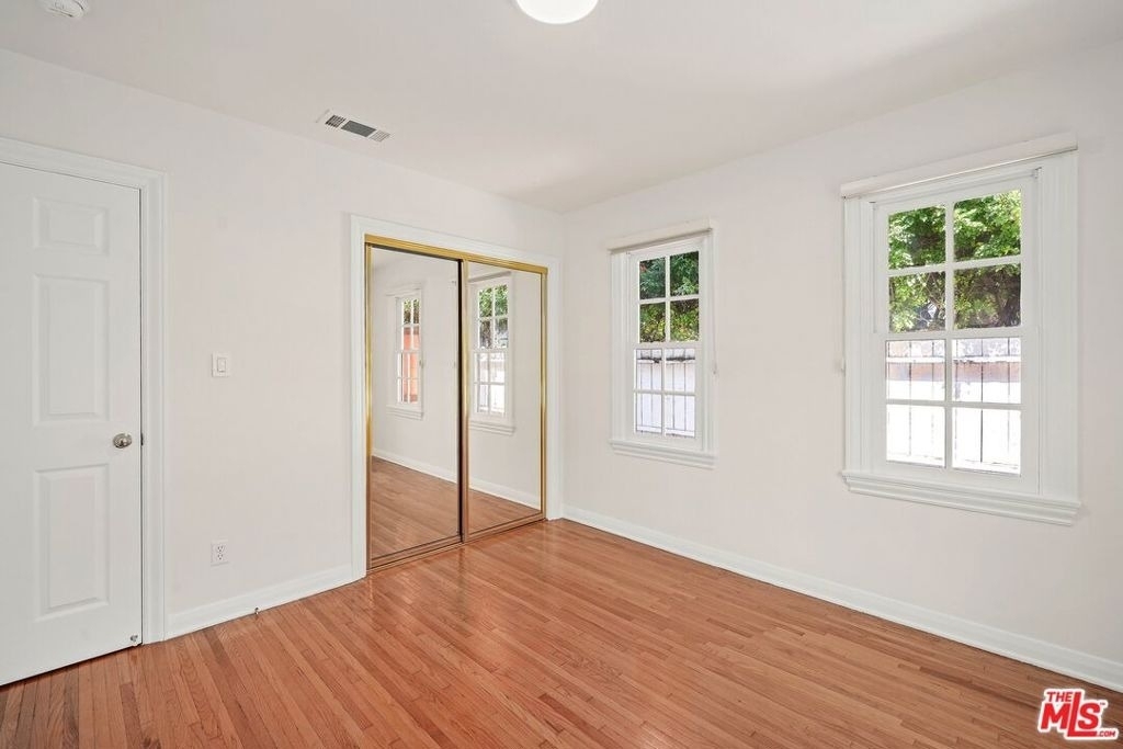 424 12th Street - Photo 4