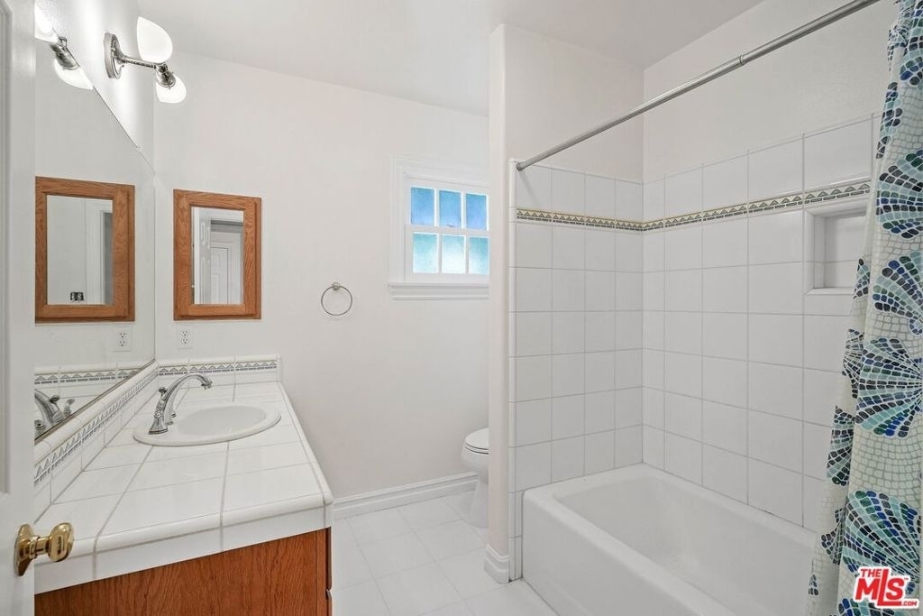424 12th Street - Photo 5
