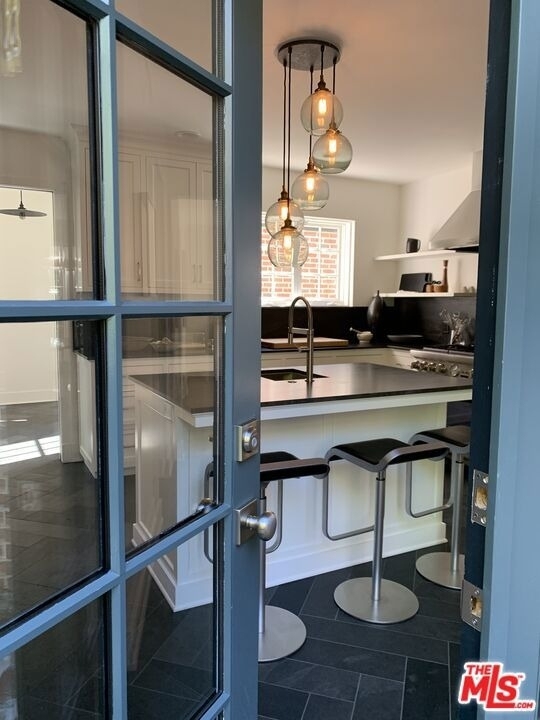 560 S Bronson Avenue - Photo 24