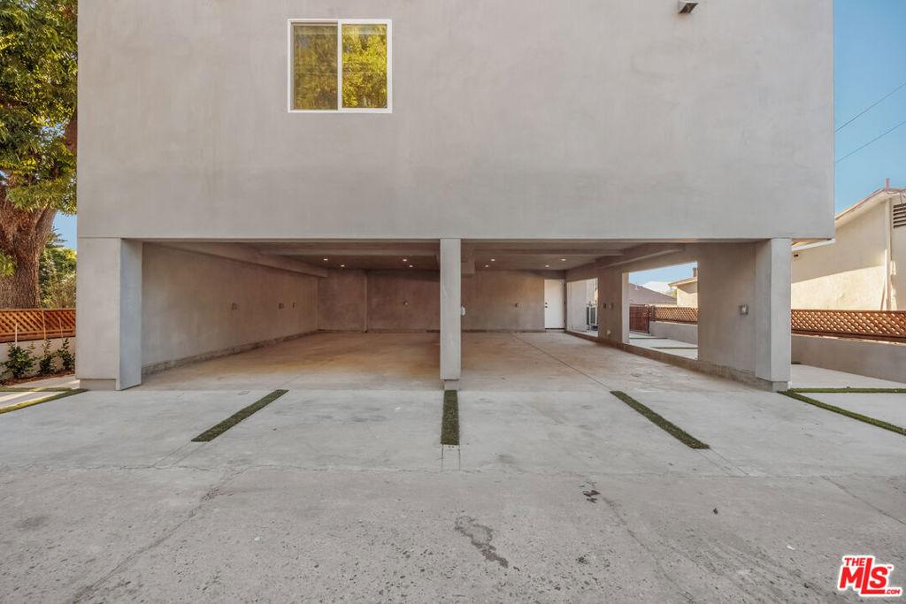 1332 Mohawk Street - Photo 16