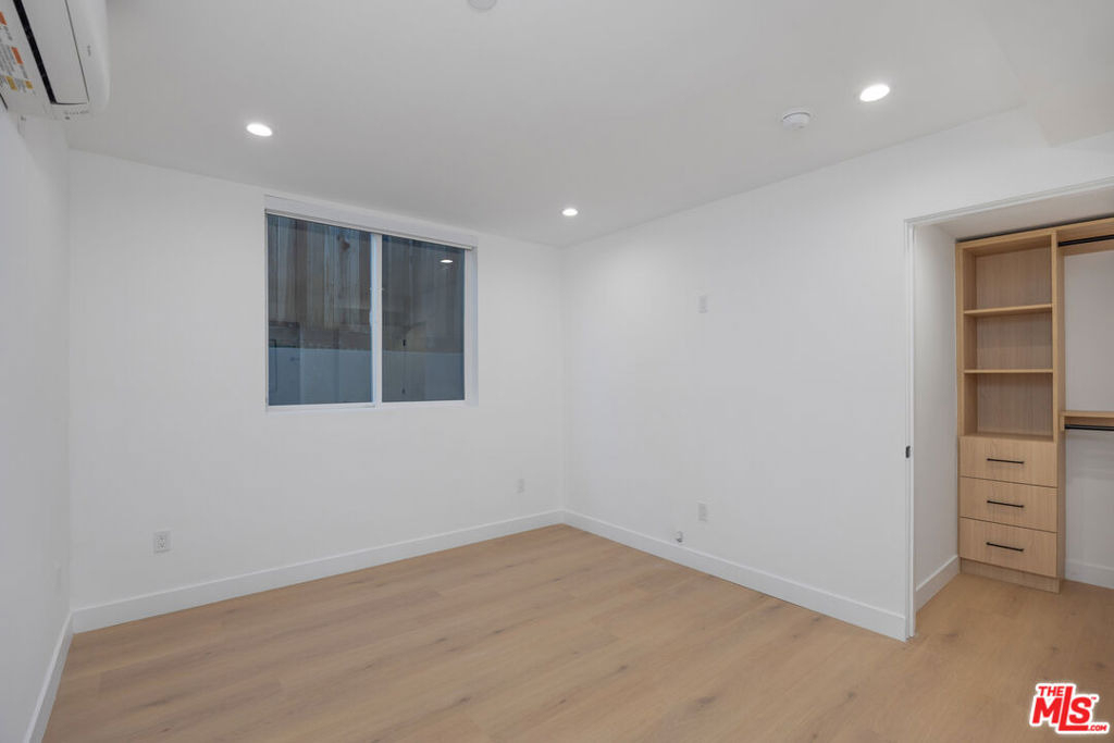 1332 Mohawk Street - Photo 10
