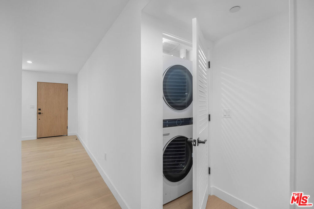 1332 Mohawk Street - Photo 15