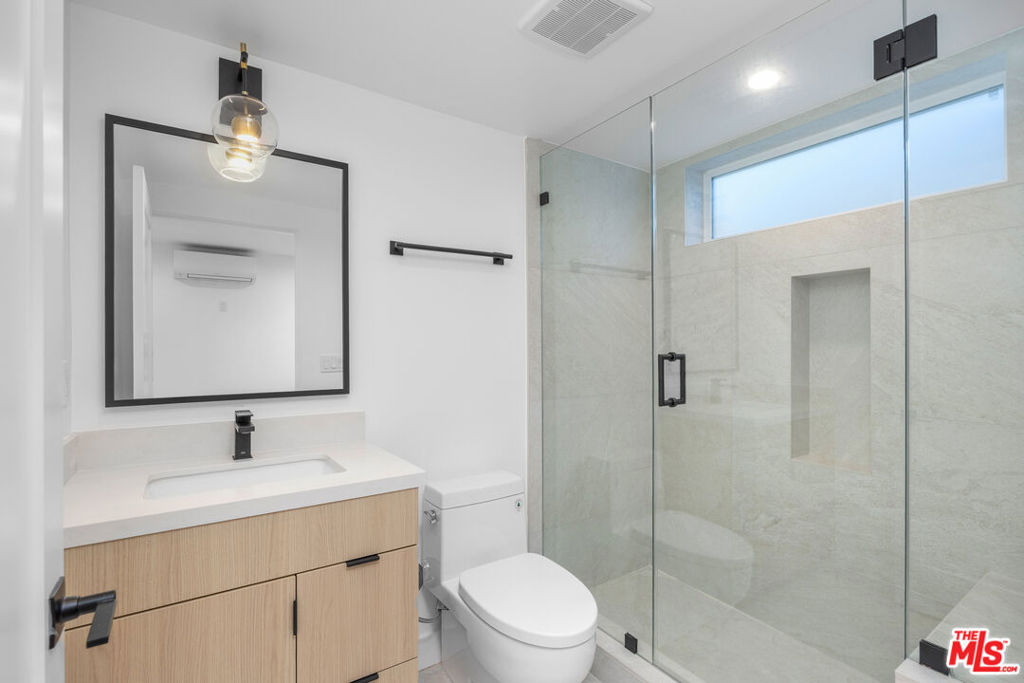 1332 Mohawk Street - Photo 6