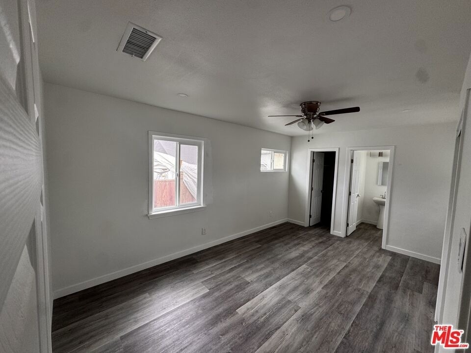 3020 Magnolia Avenue - Photo 10