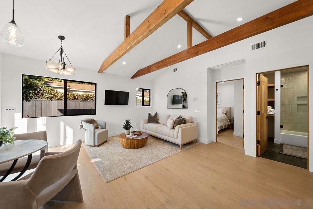 434 Bonair - Photo 6