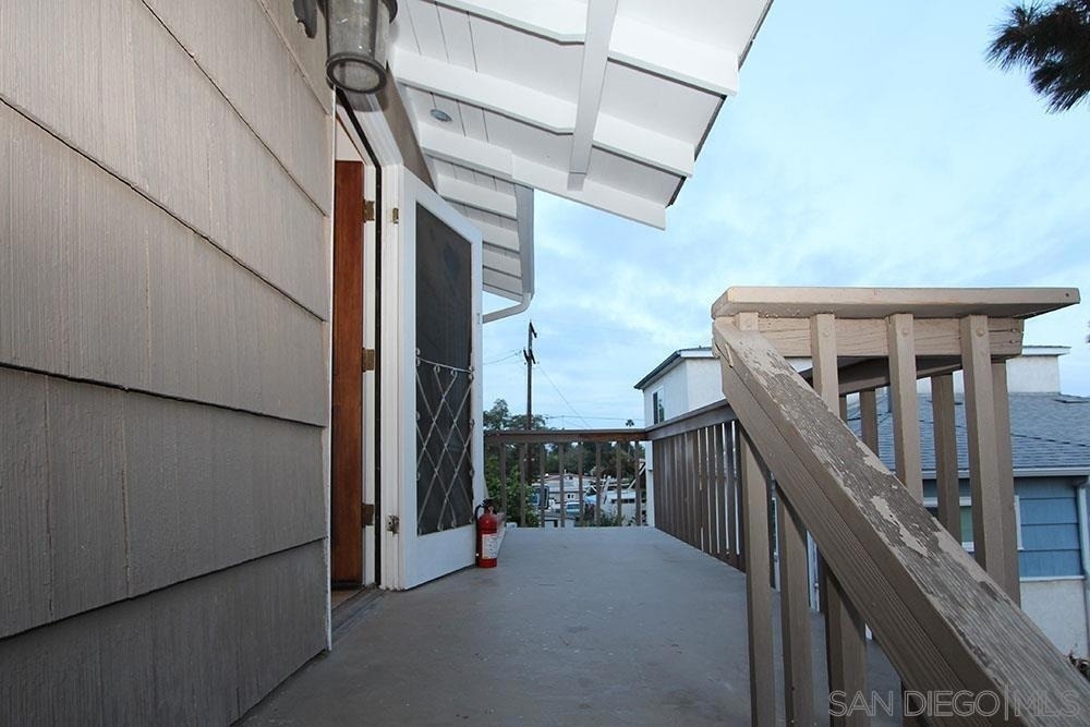 3215 Harris Street - Photo 1