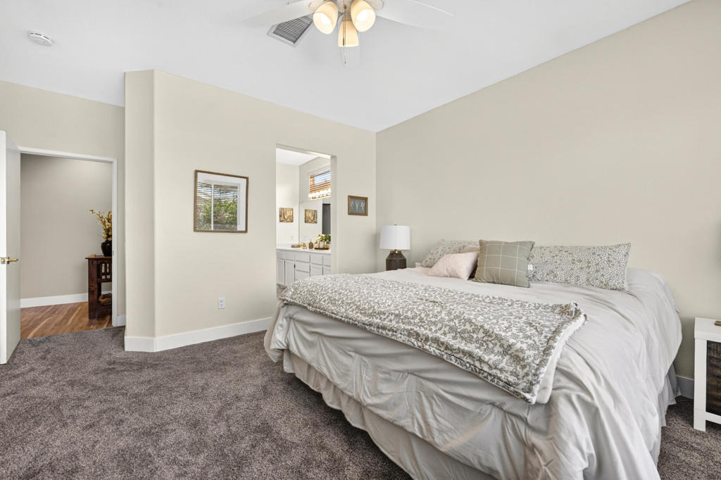78724 Palm Tree Avenue - Photo 12