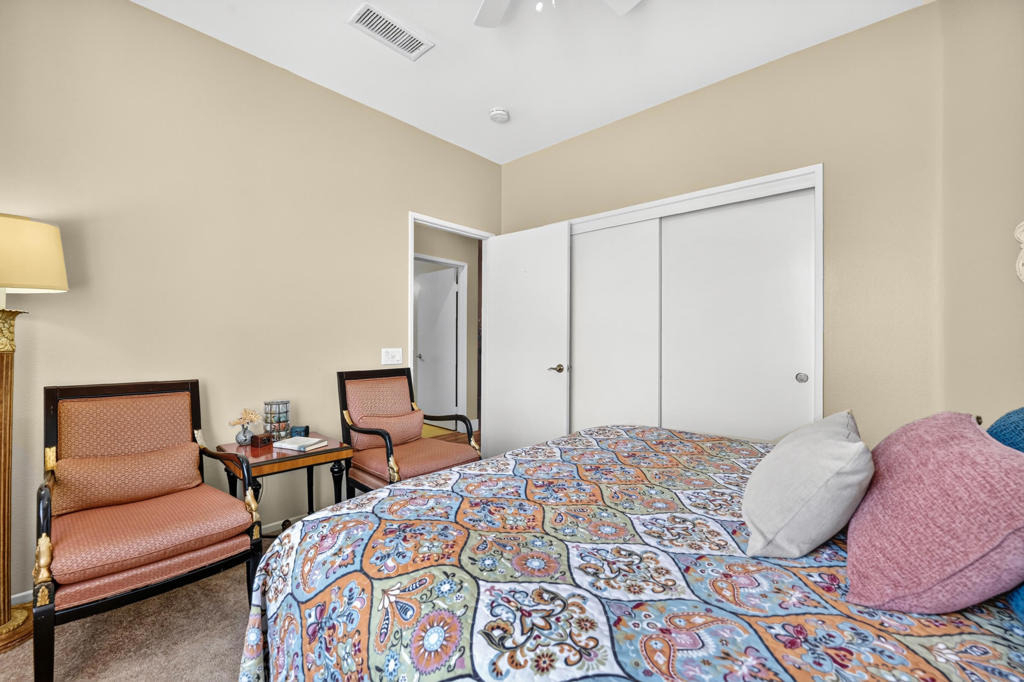 78724 Palm Tree Avenue - Photo 16