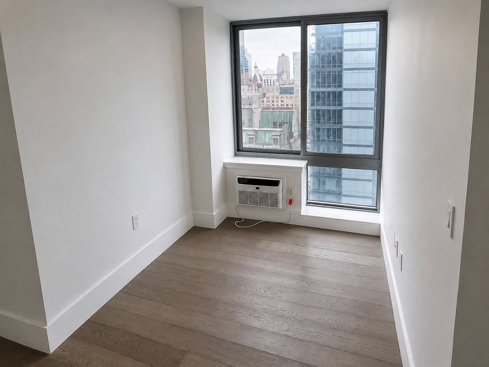 West 47th Street - Photo 5