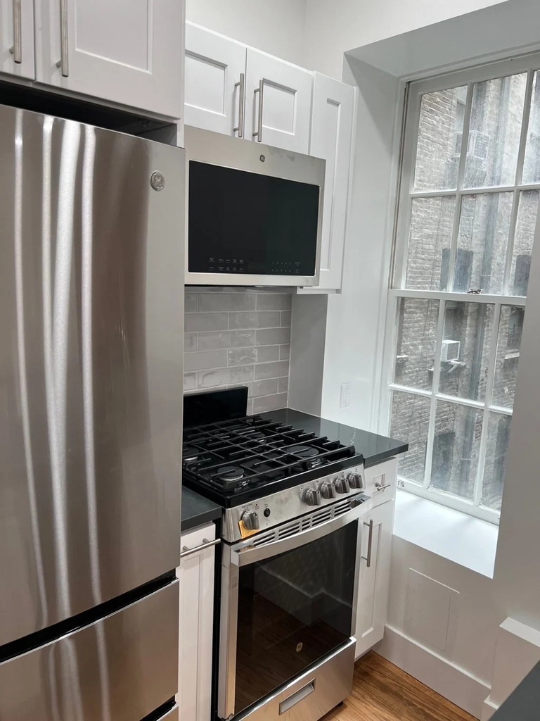 East 21st Street - Photo 1