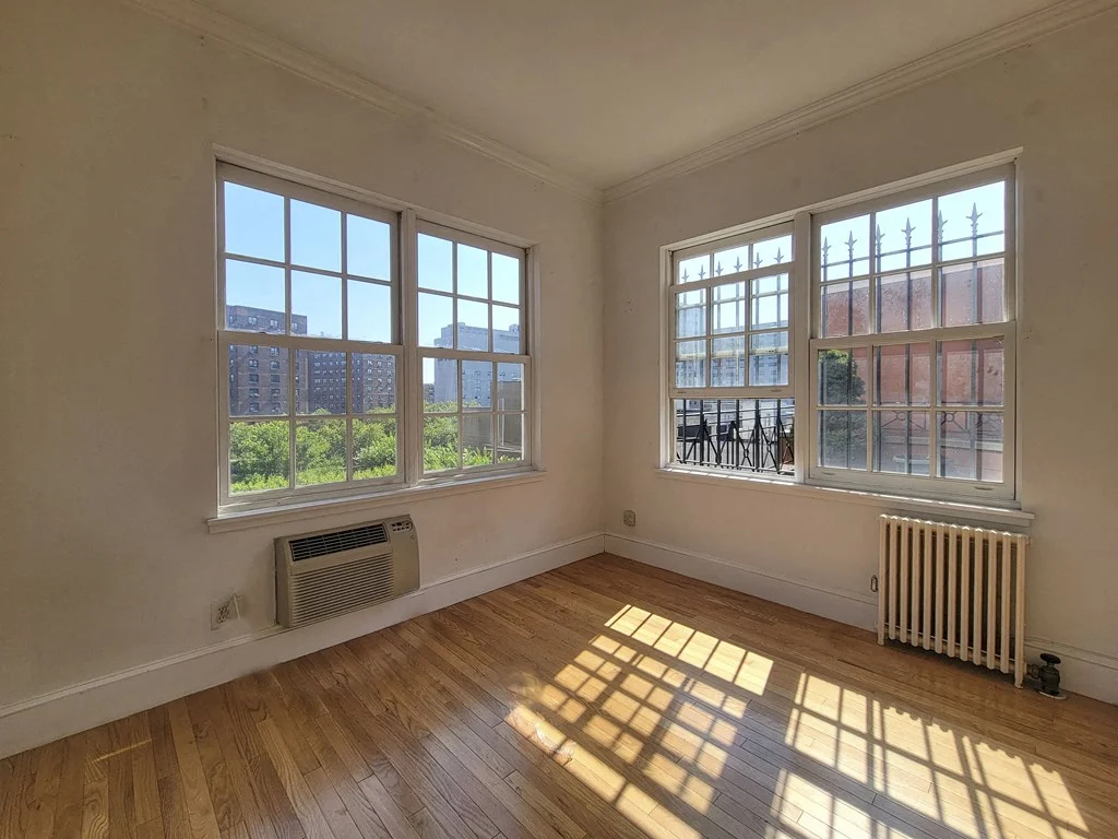 East 96th Street - Photo 2