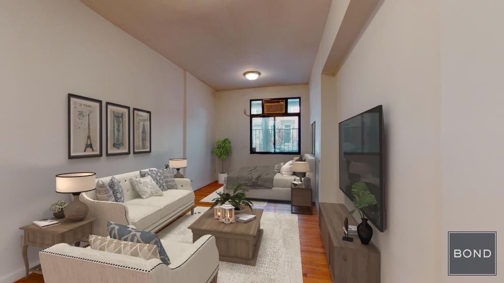 East 78 Street - Photo 1