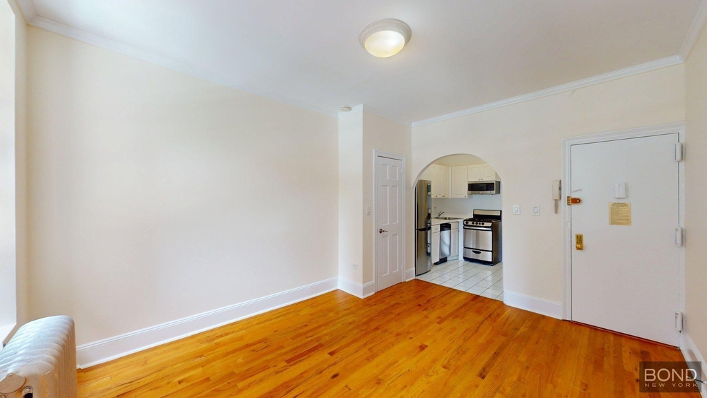 East 73rd Street - Photo 0